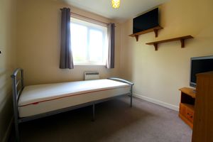 Bedroom- click for photo gallery